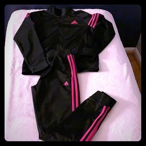Girls Adidas Sweatsuit